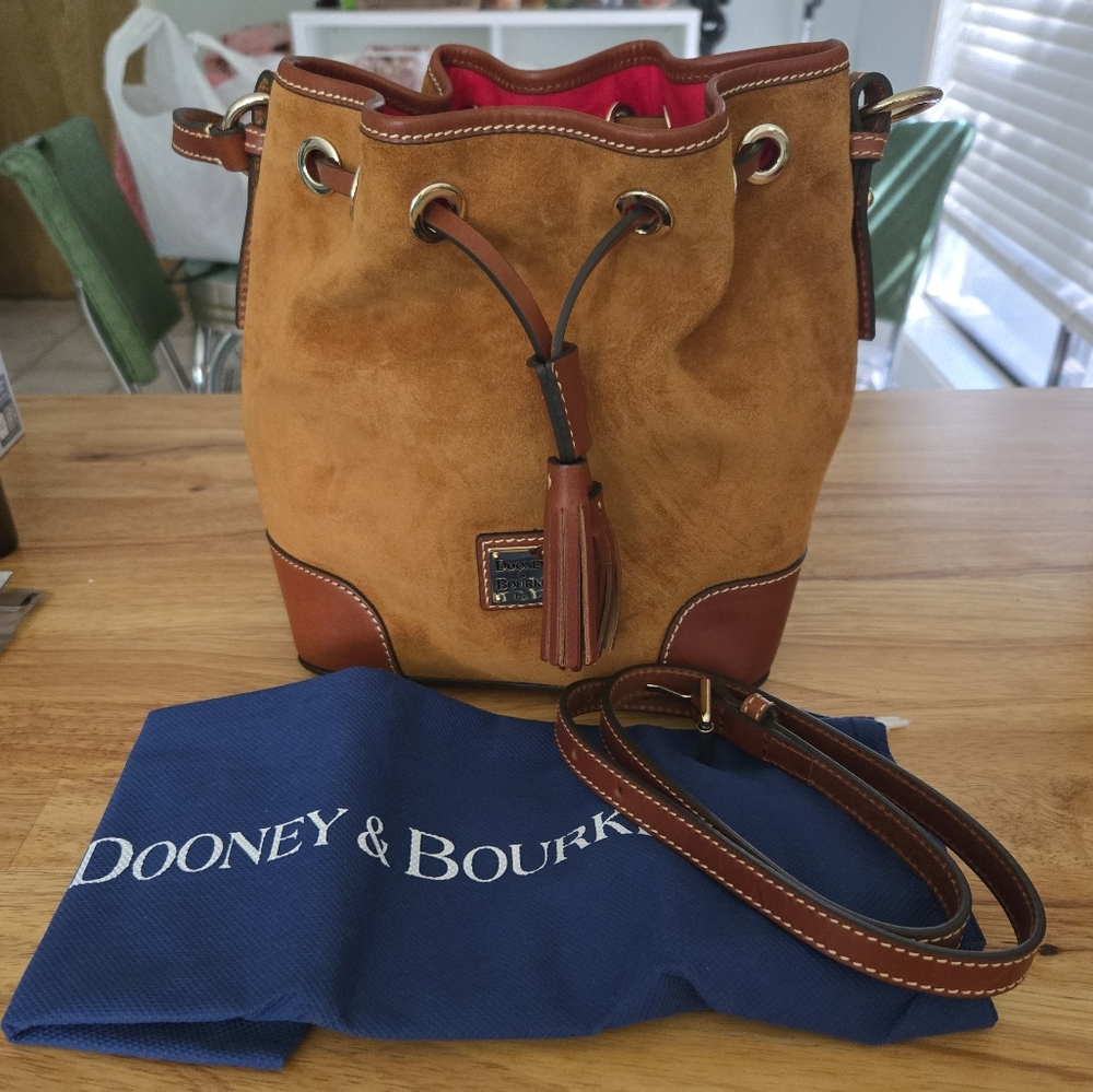 Dooney and Bourke Suede Crossbody Drawstring Bag Purse Honey Tan Light Brown